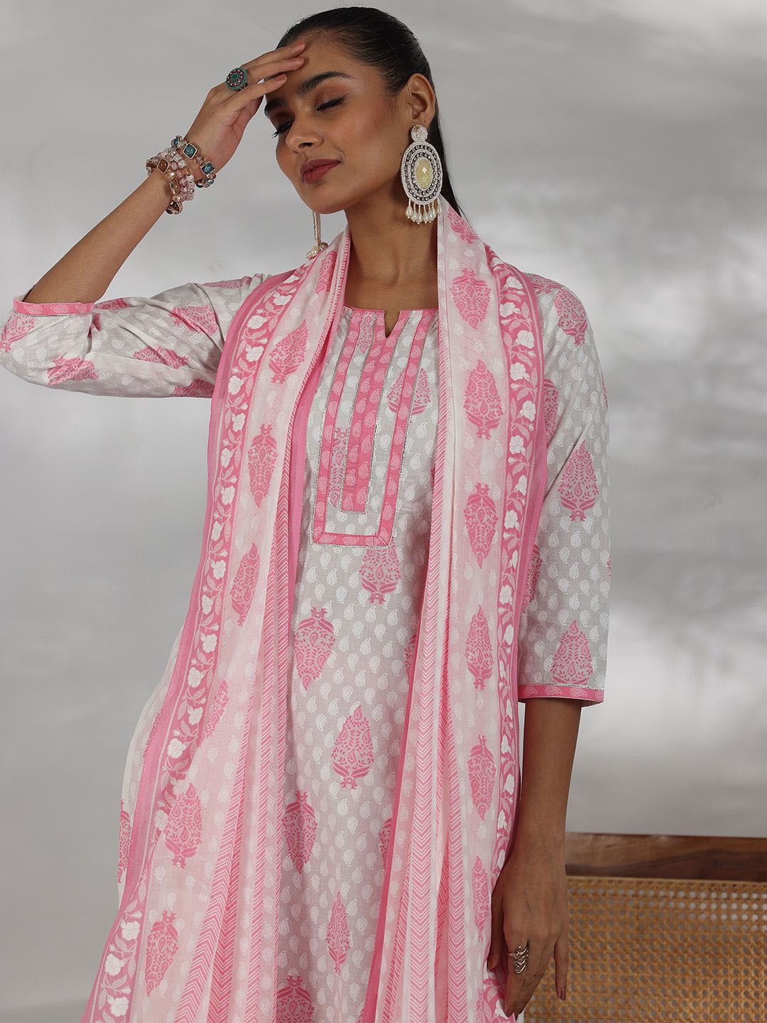 Libas Ethnic Motifs Printed Pure Cotton Straight Kurta with Trouser & Dupatta, Off white
Libas Ethnic Motifs Printed Pure Cotton Straight Kurta with Trouser & Dupatta, Off white