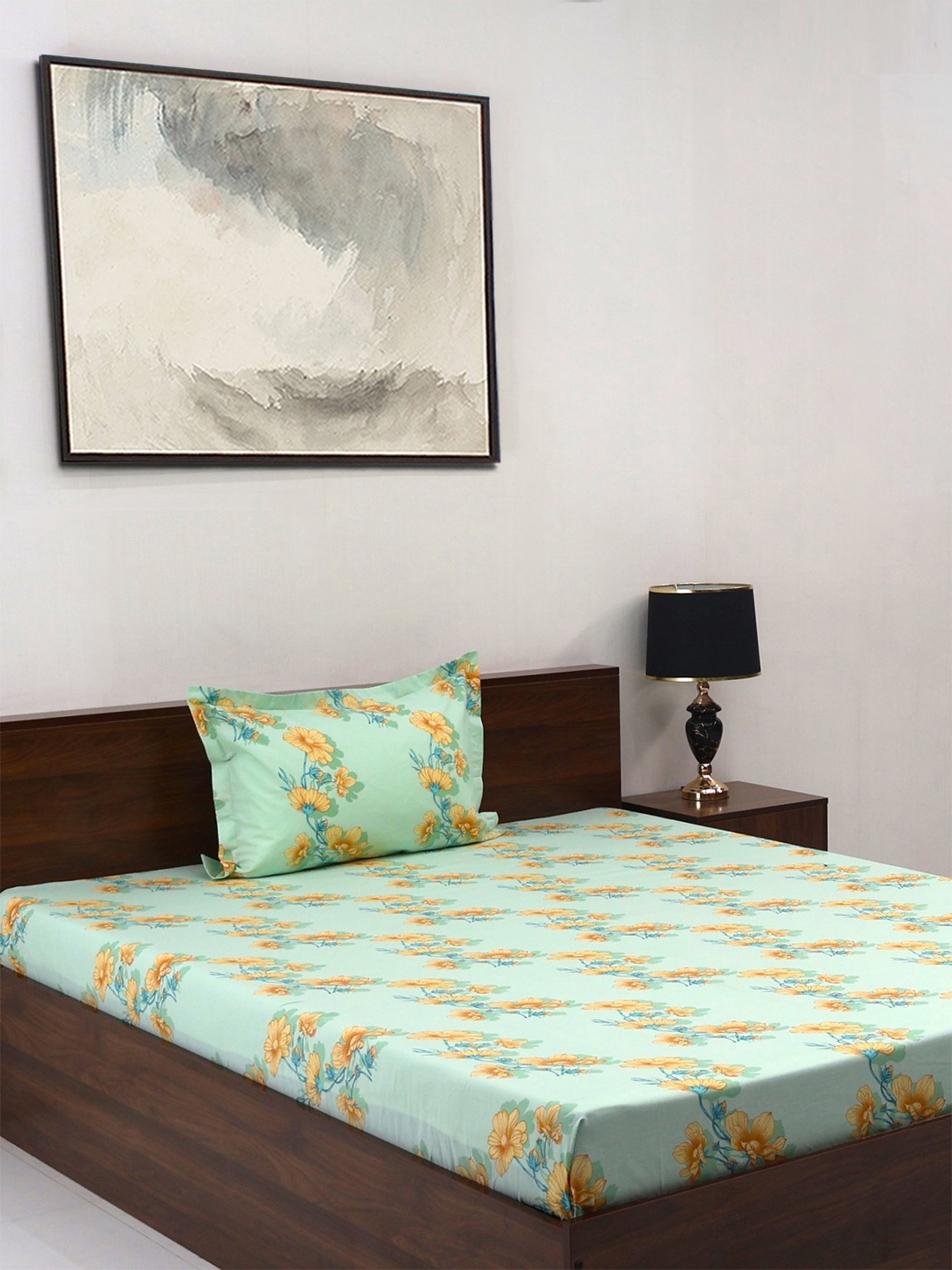 BOMBAY DYEING Beige & Yellow Floral Pure Cotton 140 TC Single Bedsheet Set 1.50 x 2.28 Mts
BOMBAY DYEING Beige & Yellow Floral Pure Cotton 140 TC Single Bedsheet Set 1.50 x 2.28 Mts