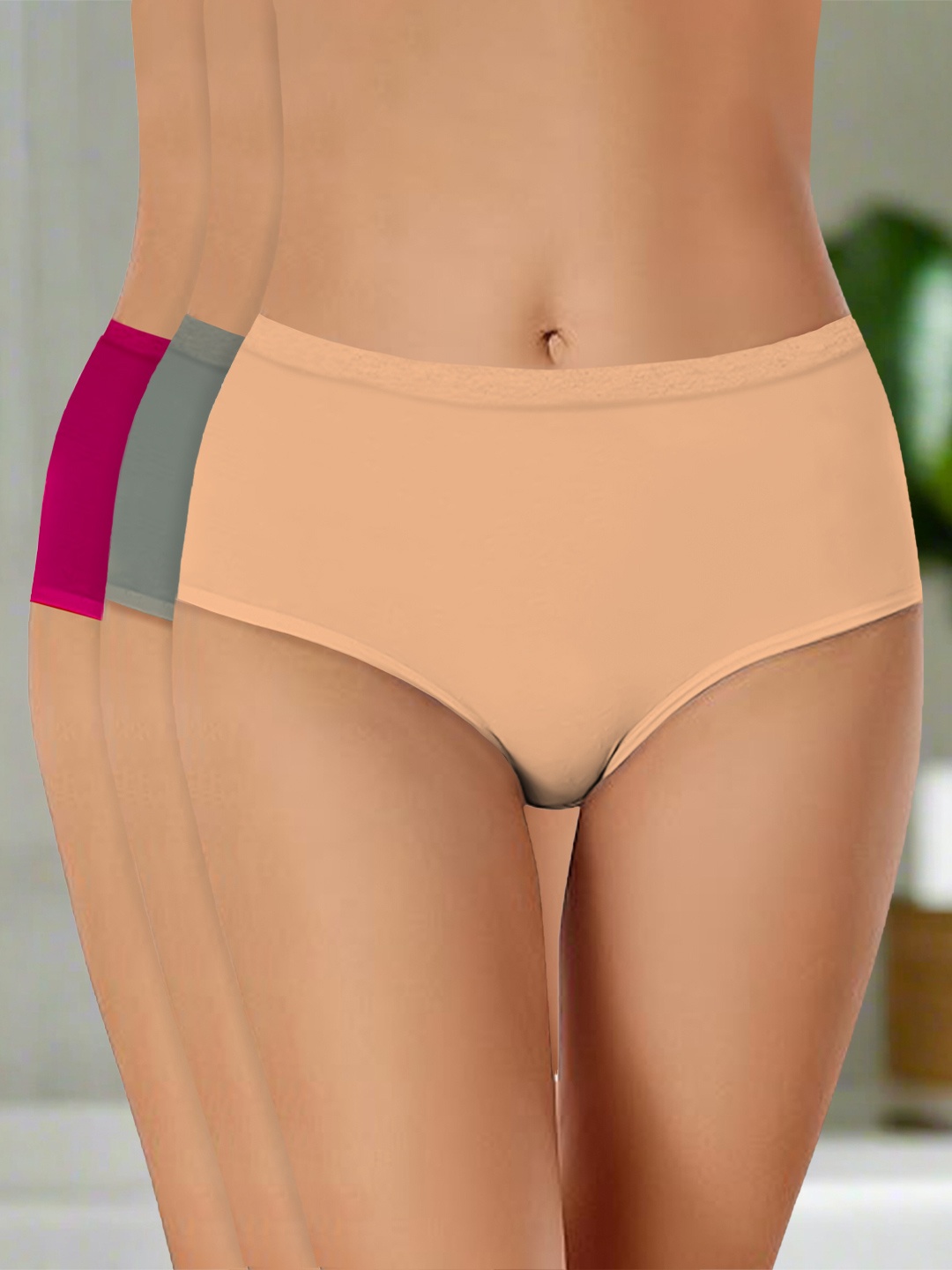Heelium Pack Of 3 Mid-Rise Seamless Hipster Briefs P3-W-Brief-BGEDGMRN-M, Beige
Heelium Pack Of 3 Mid-Rise Seamless Hipster Briefs P3-W-Brief-BGEDGMRN-M, Beige