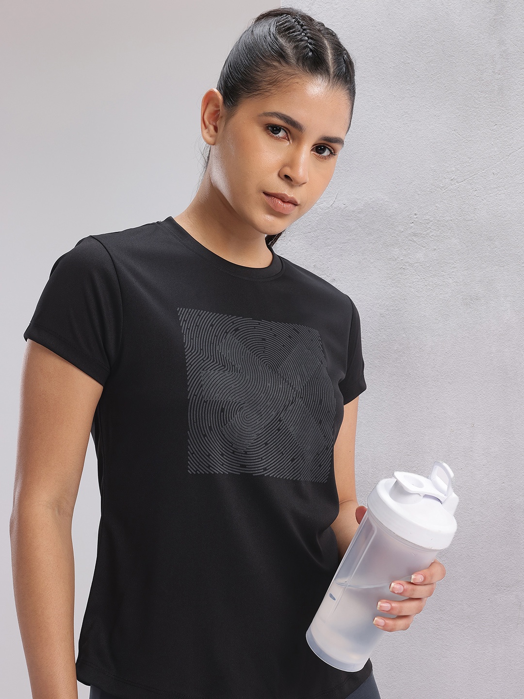 HRX by Hrithik Roshan Twin Collection Rapid-Dry Printed Training T-shirt, Black
HRX by Hrithik Roshan Twin Collection Rapid-Dry Printed Training T-shirt, Black