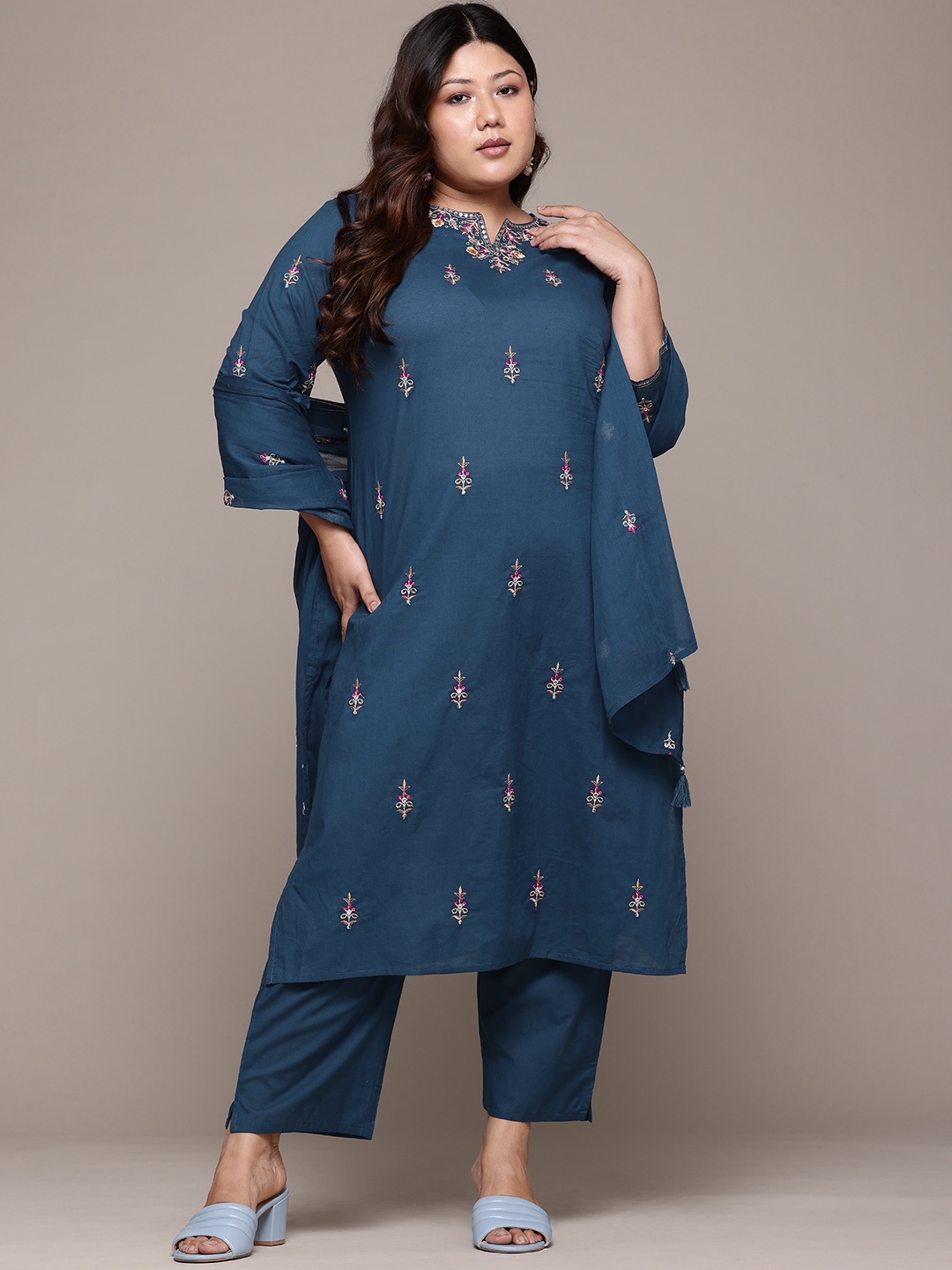 Readiprint Plus Size Floral Thread Work Pure Cotton Kurta with Palazzos & Dupatta, Navy blue
Readiprint Plus Size Floral Thread Work Pure Cotton Kurta with Palazzos & Dupatta, Navy blue