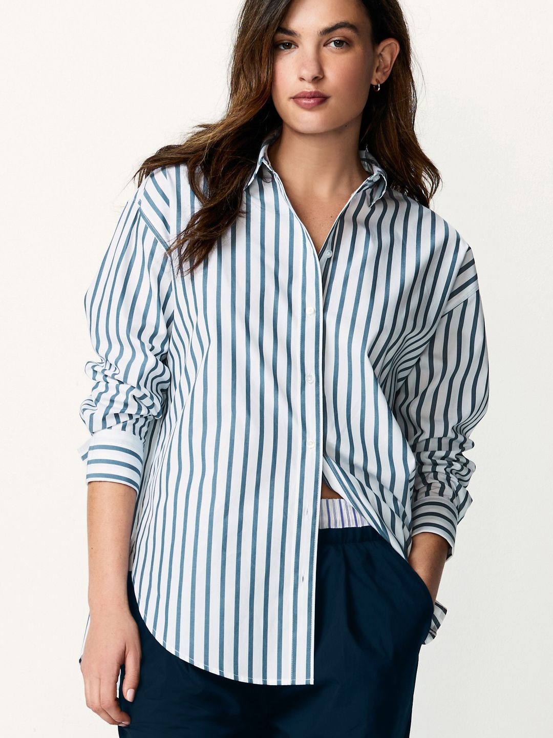 NEXT Relaxed Fit Vertical Stripes Drop-Shoulder Sleeves Longline Pure Cotton Casual Shirt, Blue
NEXT Relaxed Fit Vertical Stripes Drop-Shoulder Sleeves Longline Pure Cotton Casual Shirt, Blue