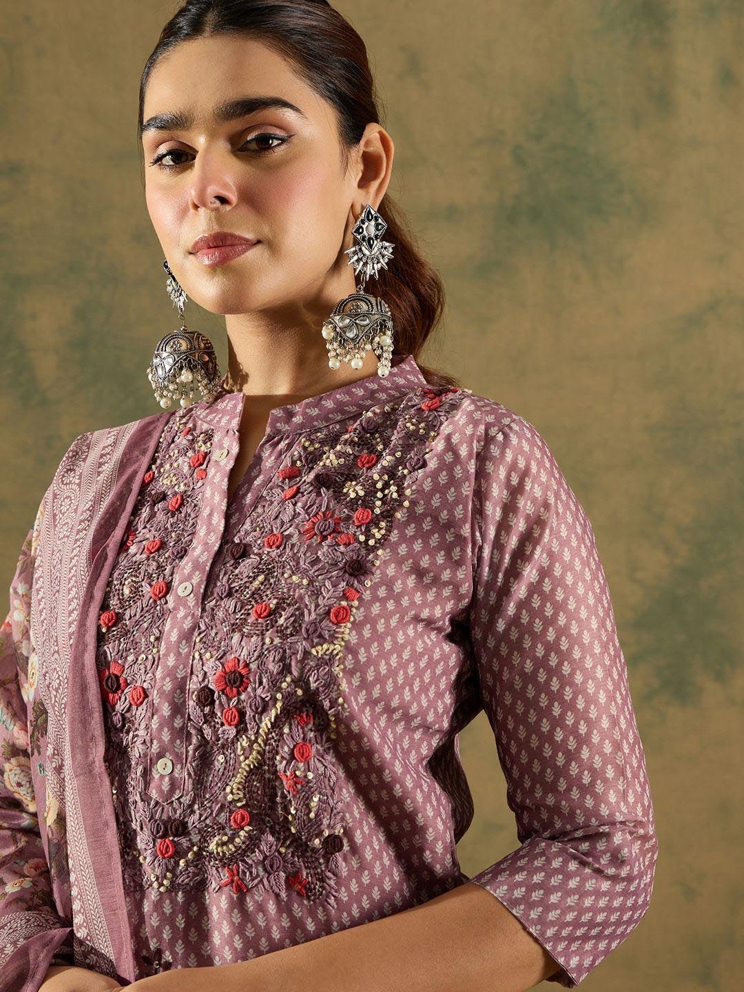 Indo Era Floral Printed Thread Work Chanderi Silk Straight Kurta with Trouser & Dupatta, Burgundy
Indo Era Floral Printed Thread Work Chanderi Silk Straight Kurta with Trouser & Dupatta, Burgundy