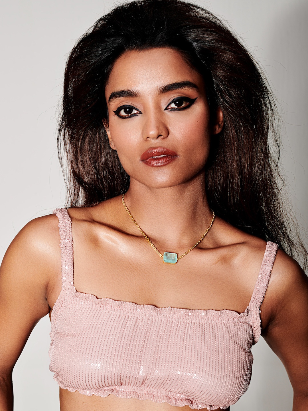 MISS JO 925 Sterling Silver Gold-Plated Square Shaped Stone Studded Pendant with Chain, Turquoise blue
MISS JO 925 Sterling Silver Gold-Plated Square Shaped Stone Studded Pendant with Chain, Turquoise blue