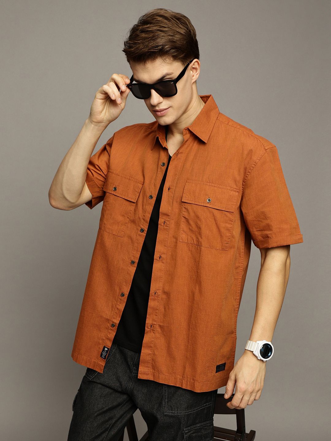 The Roadster Lifestyle Co. Men Premium Spread Collar Solid Cotton Oversized Casual Shirt, Orange
The Roadster Lifestyle Co. Men Premium Spread Collar Solid Cotton Oversized Casual Shirt, Orange
