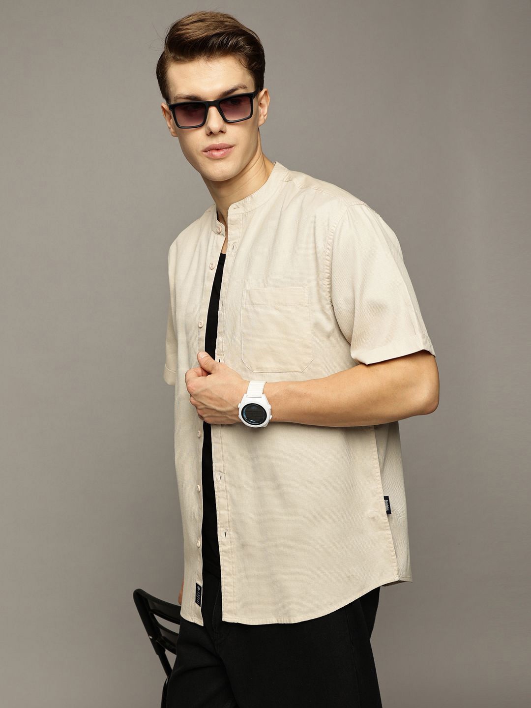 The Roadster Lifestyle Co. Men Premium Textured Solid Cotton Oversized Casual Shirt, Beige
The Roadster Lifestyle Co. Men Premium Textured Solid Cotton Oversized Casual Shirt, Beige
