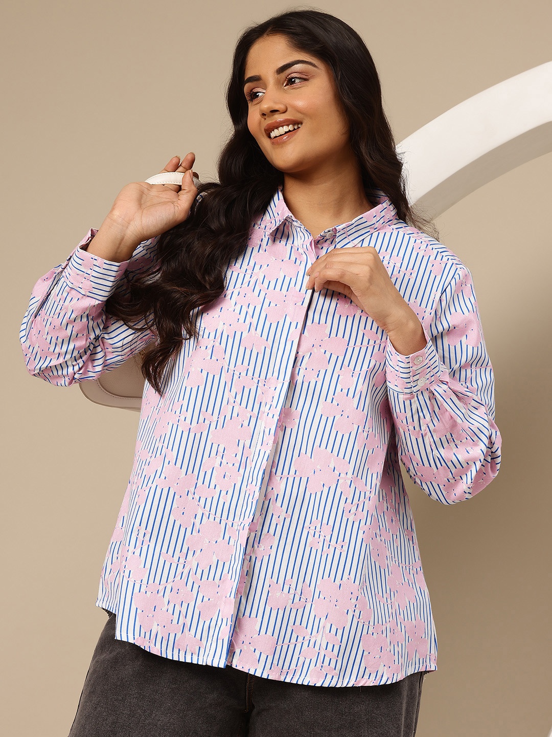 Sztori Women Plus Size Striped Floral Print Curved Hem Pure Cotton Casual Shirt, White
Sztori Women Plus Size Striped Floral Print Curved Hem Pure Cotton Casual Shirt, White