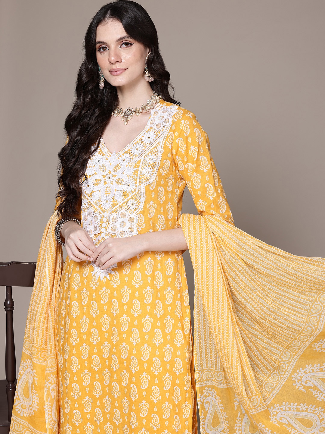 Readiprint Paisley Printed Thread Work Pure Cotton Kurta with Trousers & Dupatta, Yellow
Readiprint Paisley Printed Thread Work Pure Cotton Kurta with Trousers & Dupatta, Yellow