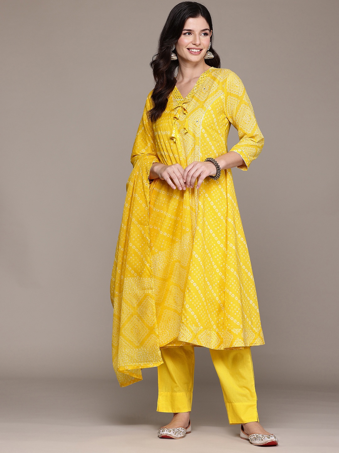 Readiprint Bandhani Printed Panelled Sequinned Pure Cotton Kurta Set, Yellow
Readiprint Bandhani Printed Panelled Sequinned Pure Cotton Kurta Set, Yellow