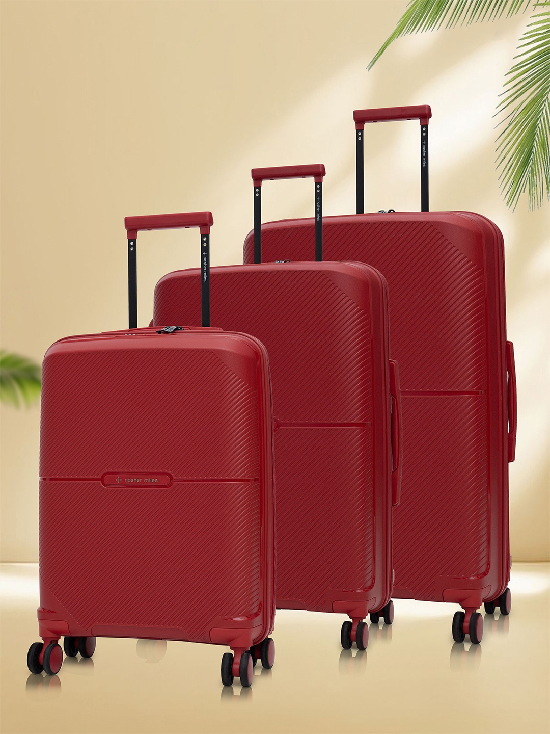 Nasher Miles Hawaii Polypropylene TSA Lock Set of 3 S/M/L Maroon Trolley Bags (55-65-75cm)
Nasher Miles Hawaii Polypropylene TSA Lock Set of 3 S/M/L Maroon Trolley Bags (55-65-75cm)