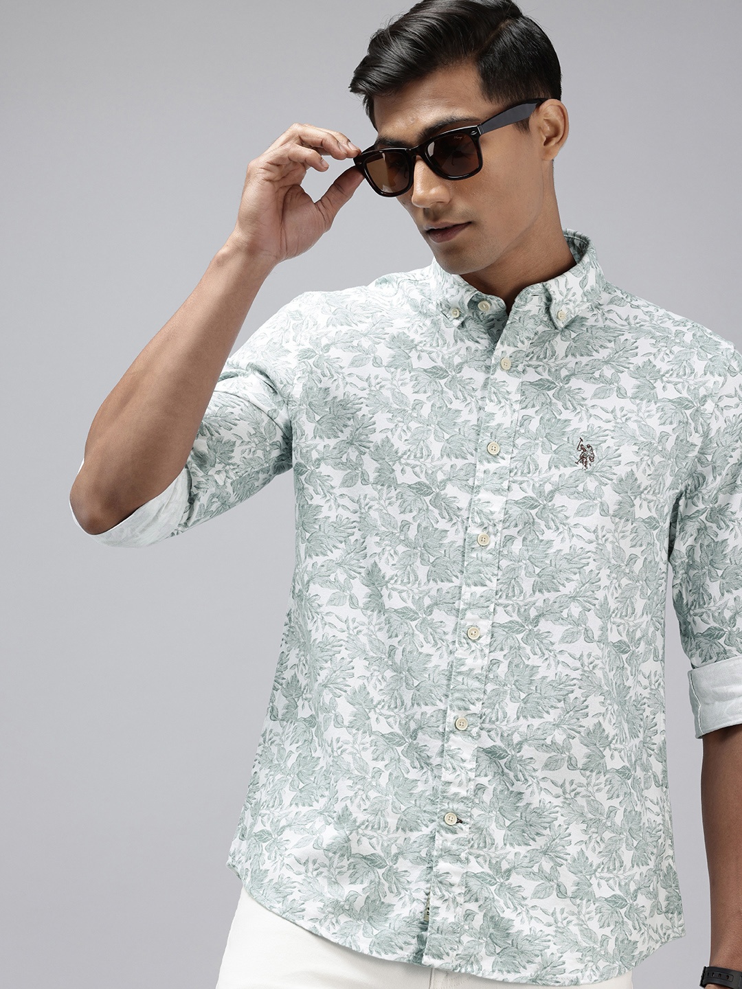 U.S. Polo Assn. Denim Co. Tropical Printed Button-Down Collar Pure Cotton Casual Shirt, White
U.S. Polo Assn. Denim Co. Tropical Printed Button-Down Collar Pure Cotton Casual Shirt, White