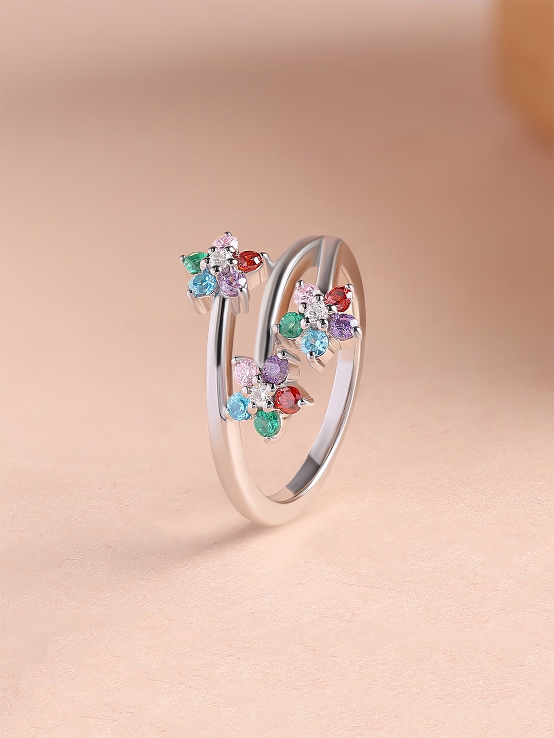 Ornate Jewels Rhodium-Plated 925 Sterling Silver CZ-Studded Rainbow Waves Finger Ring
Ornate Jewels Rhodium-Plated 925 Sterling Silver CZ-Studded Rainbow Waves Finger Ring