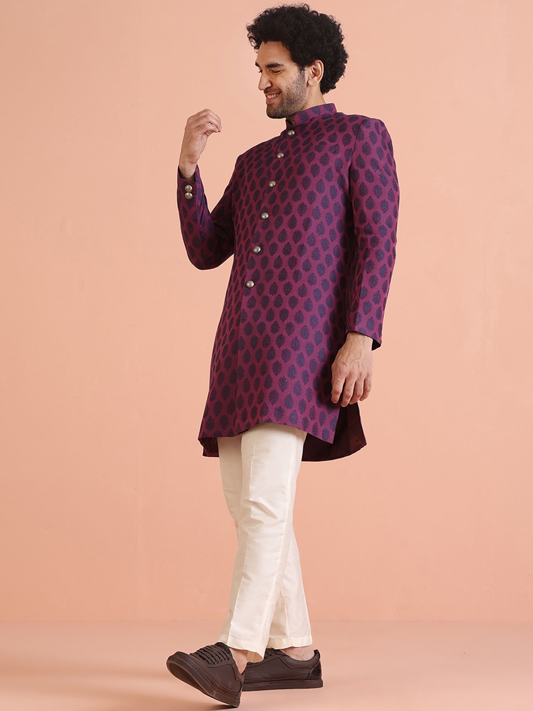 KISAH Ethnic Motifs Printed Mandarin Collar Jacquard Indowestern Sherwani Set, Magenta
KISAH Ethnic Motifs Printed Mandarin Collar Jacquard Indowestern Sherwani Set, Magenta