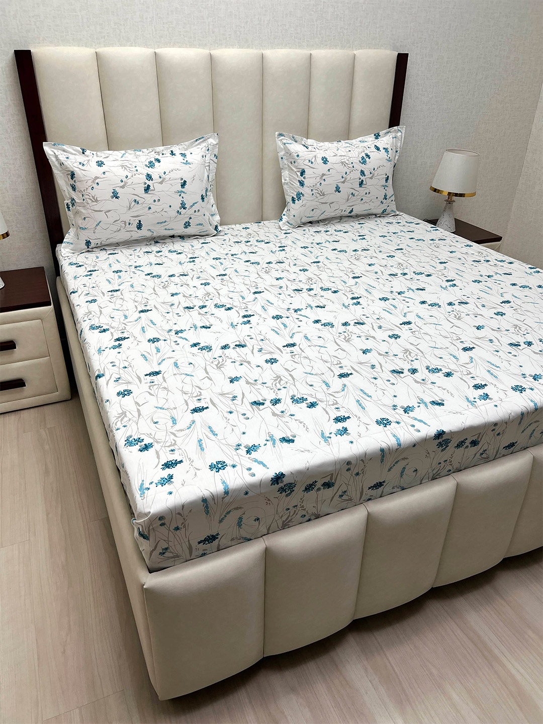 Pure Decor Cotton King Size Double Bedsheet With 2 Pillow Covers 108 in X 108 in, White
Pure Decor Cotton King Size Double Bedsheet With 2 Pillow Covers 108 in X 108 in, White