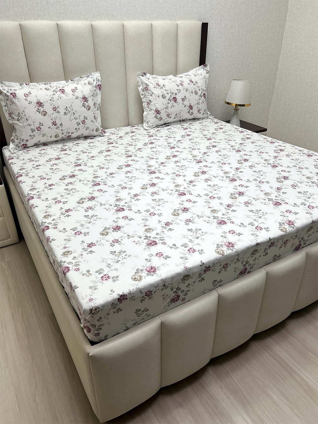 Pure Decor Cotton King Size Double Bedsheet With 2 Pillow Covers 108 in X 108 in, White
Pure Decor Cotton King Size Double Bedsheet With 2 Pillow Covers 108 in X 108 in, White