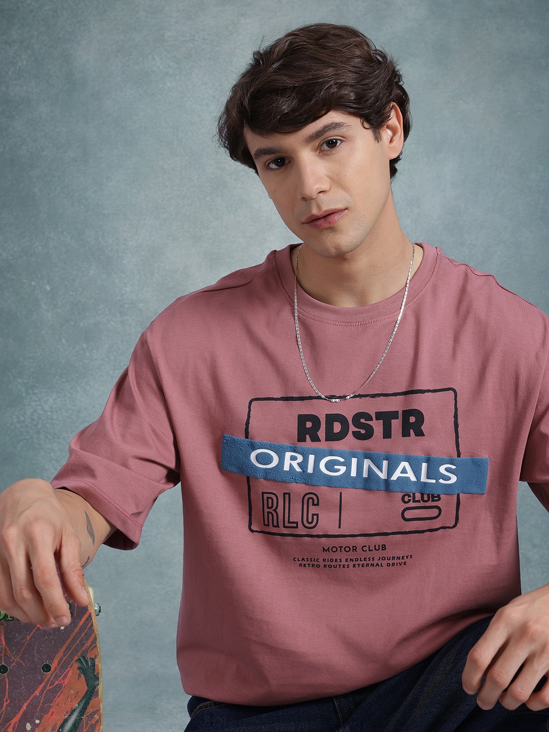 The Roadster Life Co. Men Typography Printed Pure Cotton Relaxed Fit T-shirt, Rose
The Roadster Life Co. Men Typography Printed Pure Cotton Relaxed Fit T-shirt, Rose
