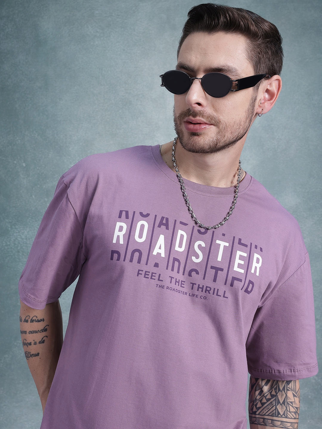 The Roadster Life Co. Printed Drop-Shoulder Sleeves Pure Cotton Oversized T-shirt, Purple
The Roadster Life Co. Printed Drop-Shoulder Sleeves Pure Cotton Oversized T-shirt, Purple
