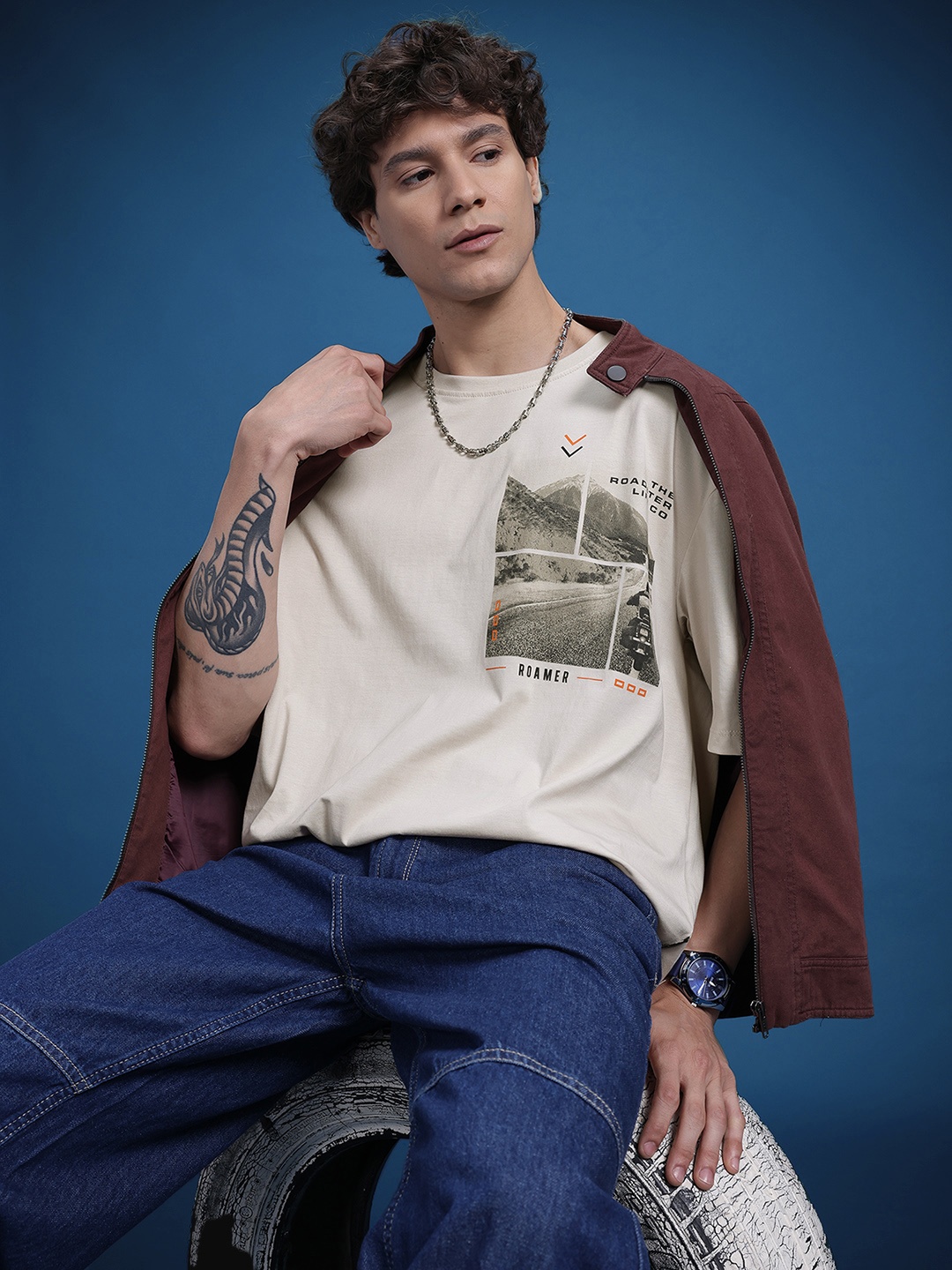 The Roadster Life Co. Graphic Printed Pure Cotton Drop-Shoulder Sleeves T-shirt, Off white
The Roadster Life Co. Graphic Printed Pure Cotton Drop-Shoulder Sleeves T-shirt, Off white