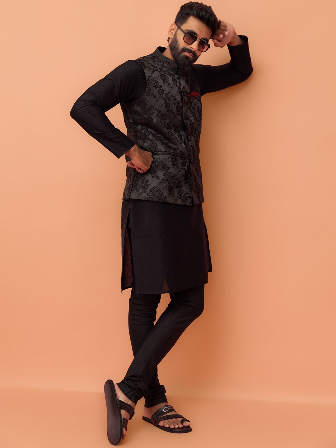 KISAH Mandarin Collar Straight Kurta with Churidar & Woven Design Nehru jacket, Black
KISAH Mandarin Collar Straight Kurta with Churidar & Woven Design Nehru jacket, Black