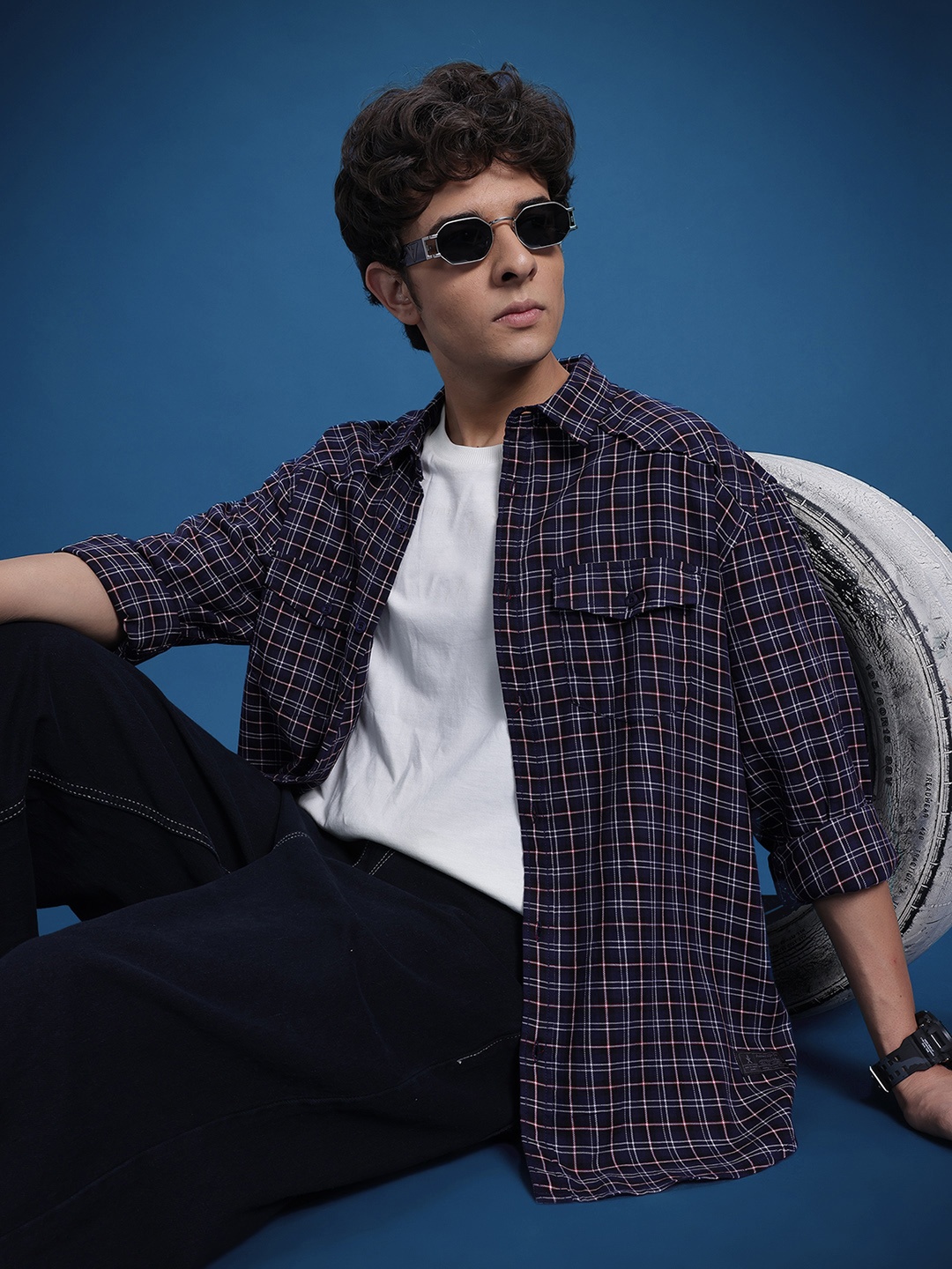 The Roadster Life Co. Pure Cotton Checked Drop-Shoulder Sleeves Relaxed Fit Casual Shirt, Navy blue
The Roadster Life Co. Pure Cotton Checked Drop-Shoulder Sleeves Relaxed Fit Casual Shirt, Navy blue