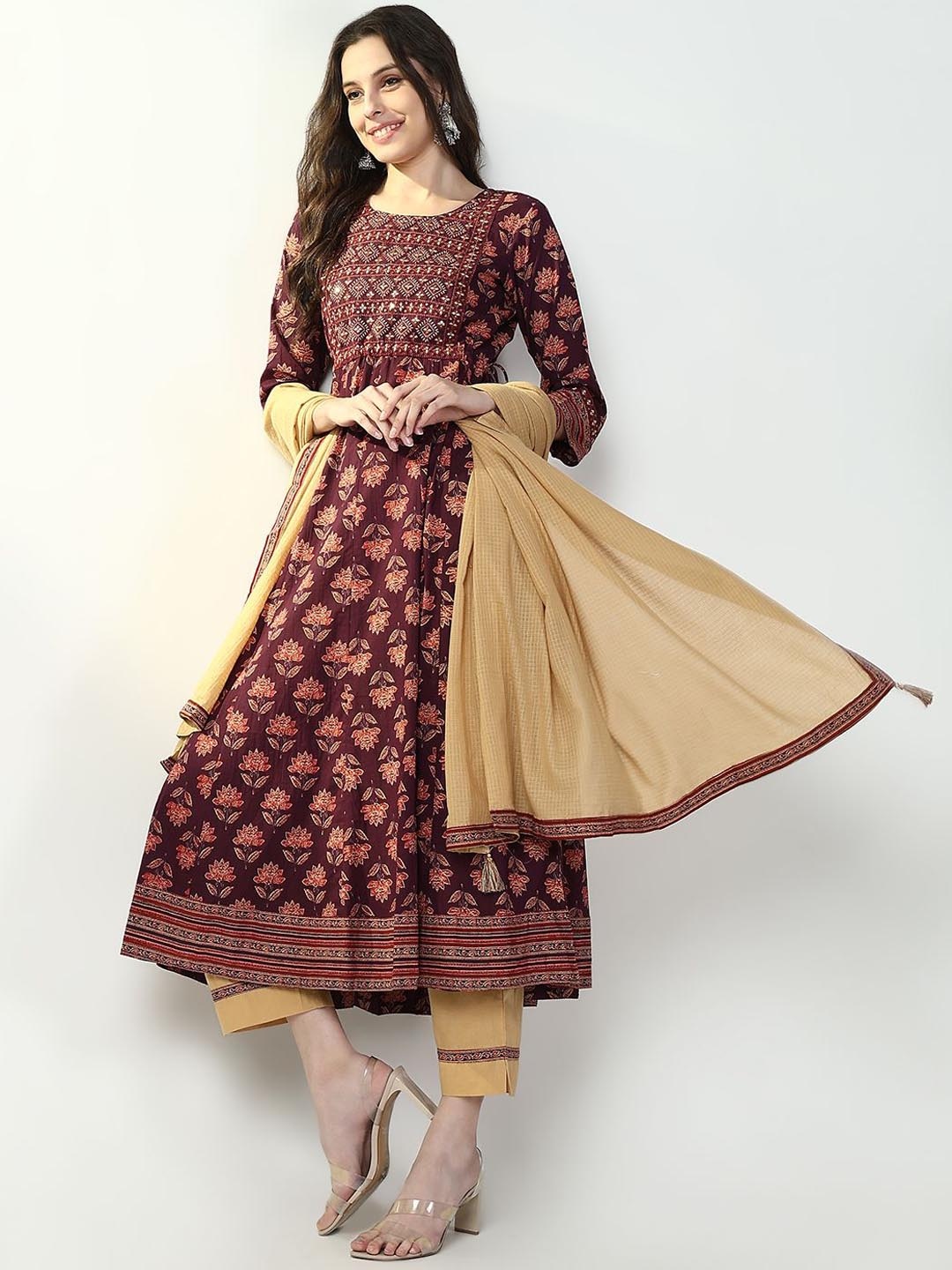 SHOWOFF Floral Printed Sequinned & Thread Work Anarkali Kurta With Trouser & Dupatta, Maroon
SHOWOFF Floral Printed Sequinned & Thread Work Anarkali Kurta With Trouser & Dupatta, Maroon