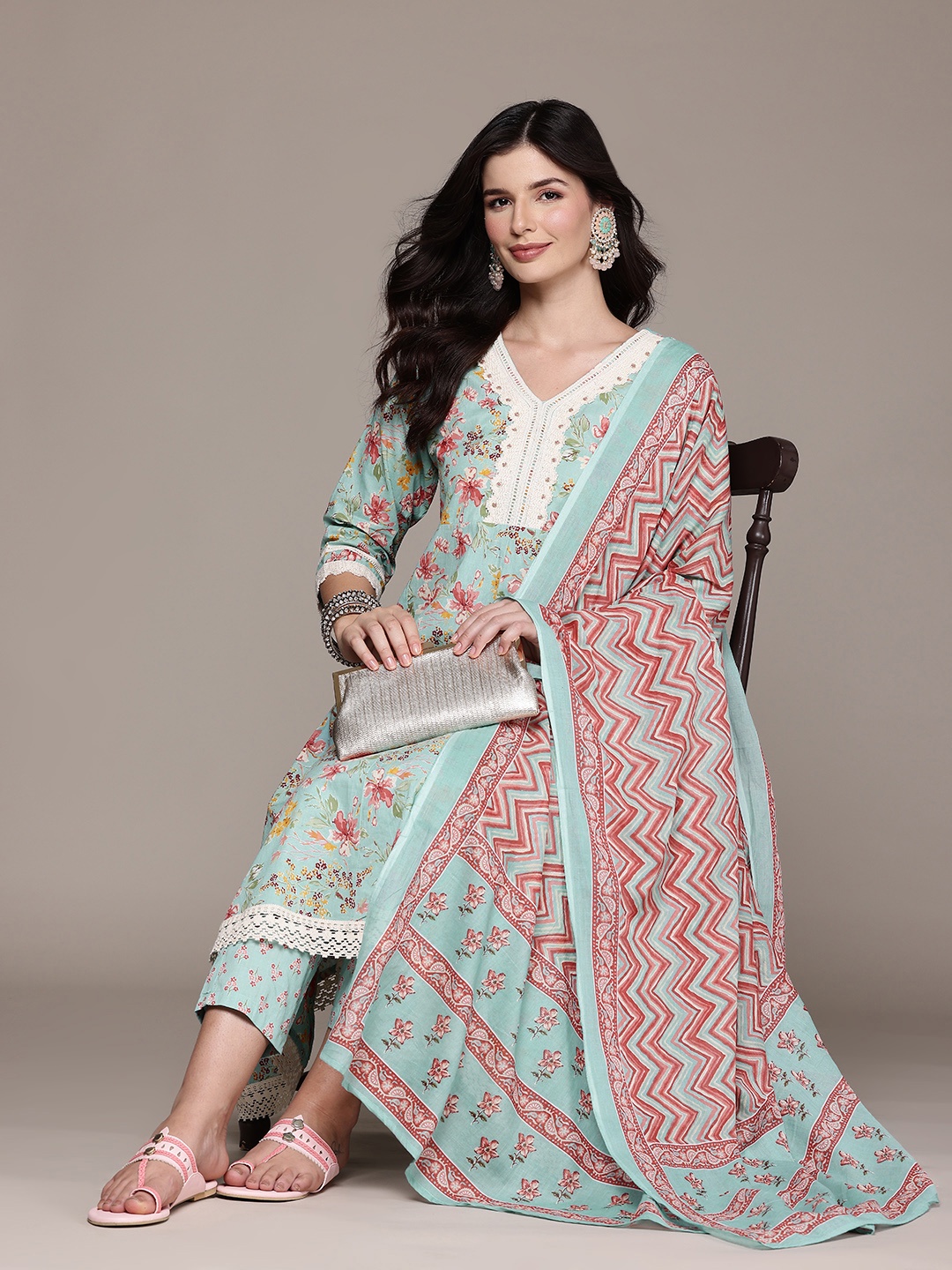 Readiprint Floral Printed Empire Pure Cotton Kurta with Palazzos & With Dupatta, Turquoise blue
Readiprint Floral Printed Empire Pure Cotton Kurta with Palazzos & With Dupatta, Turquoise blue