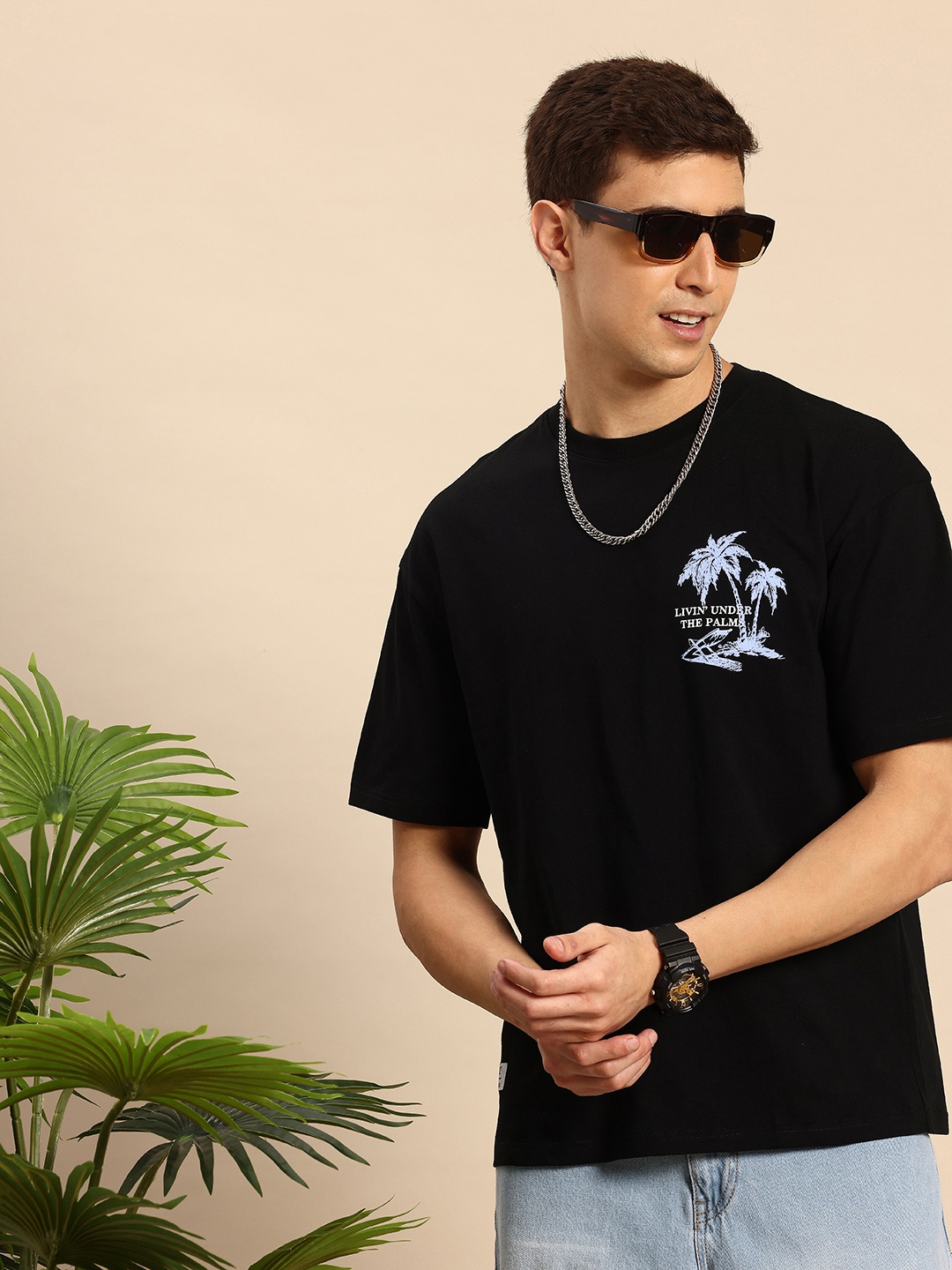 Mast & Harbour Oversized Fit Graphic Printed Drop-Shoulder Sleeves Pure Cotton T-shirt, Black
Mast & Harbour Oversized Fit Graphic Printed Drop-Shoulder Sleeves Pure Cotton T-shirt, Black