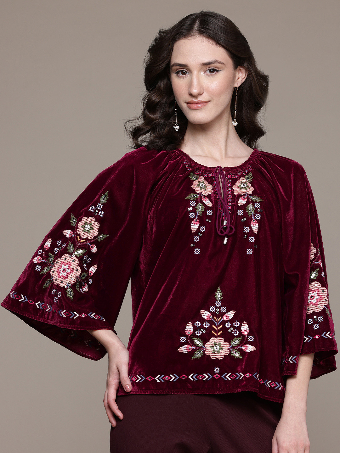 Label Ritu Kumar Floral Print Tie-Up Neck Flared Sleeves Velvet Top, Burgundy
Label Ritu Kumar Floral Print Tie-Up Neck Flared Sleeves Velvet Top, Burgundy