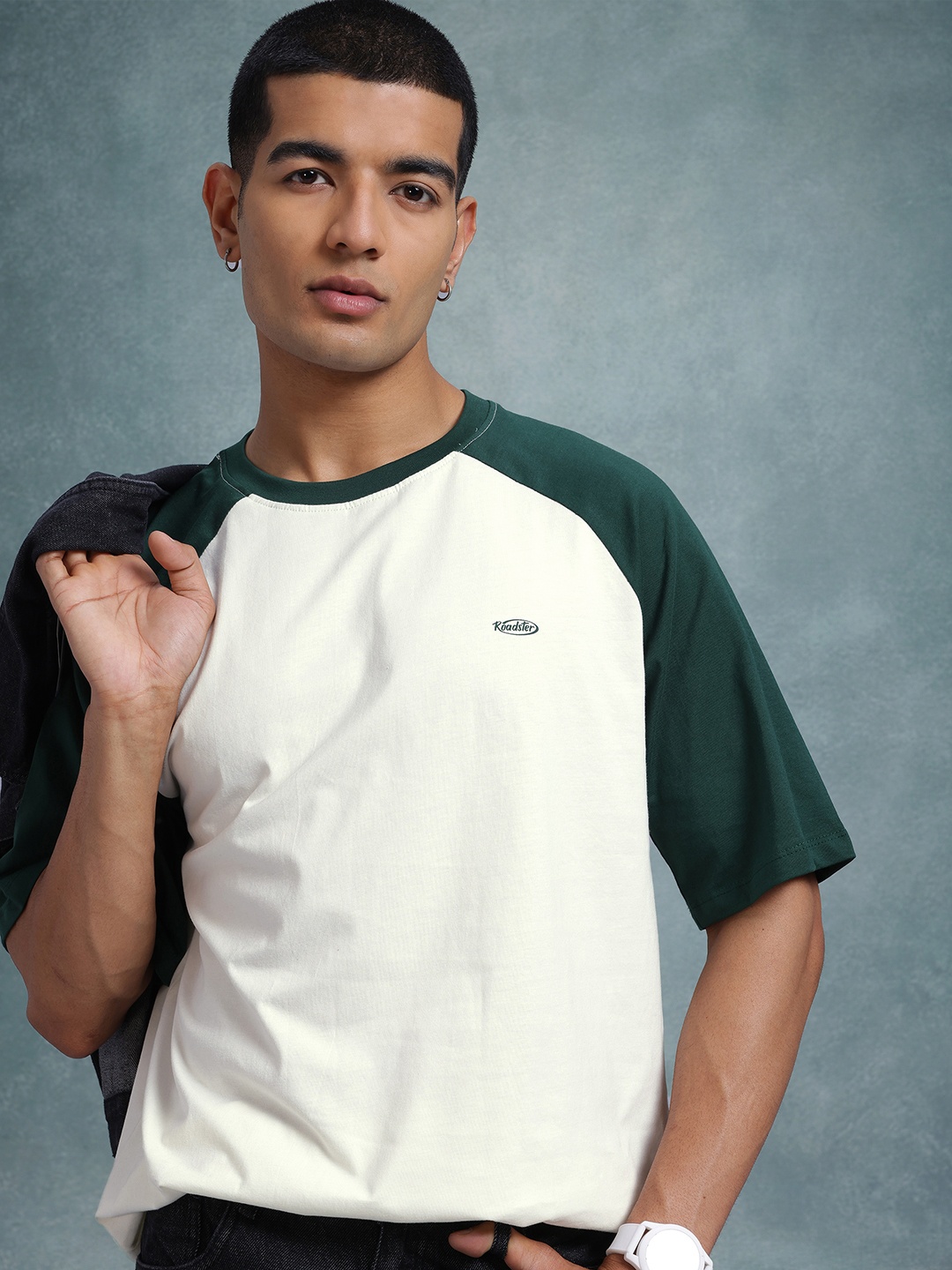 The Roadster Life Co. Colourblocked Raglan Sleeves Pure Cotton Relaxed Fit T-shirt, White
The Roadster Life Co. Colourblocked Raglan Sleeves Pure Cotton Relaxed Fit T-shirt, White