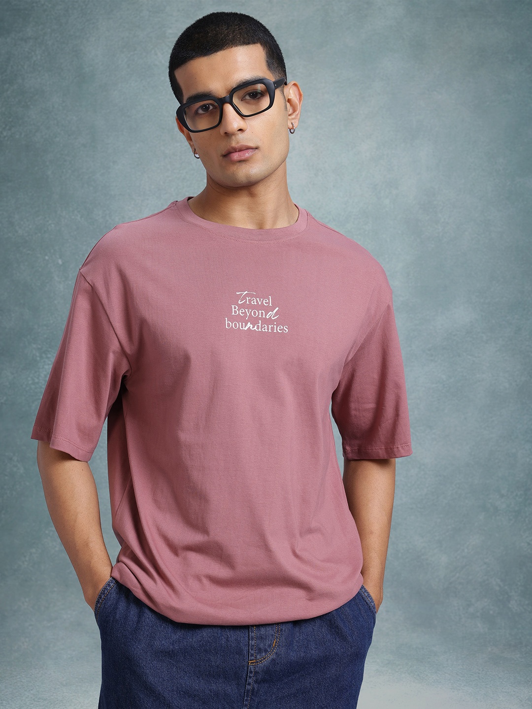 The Roadster Life Co. Printed Drop-Shoulder Sleeves Pure Cotton Relaxed T-shirt, Rose
The Roadster Life Co. Printed Drop-Shoulder Sleeves Pure Cotton Relaxed T-shirt, Rose