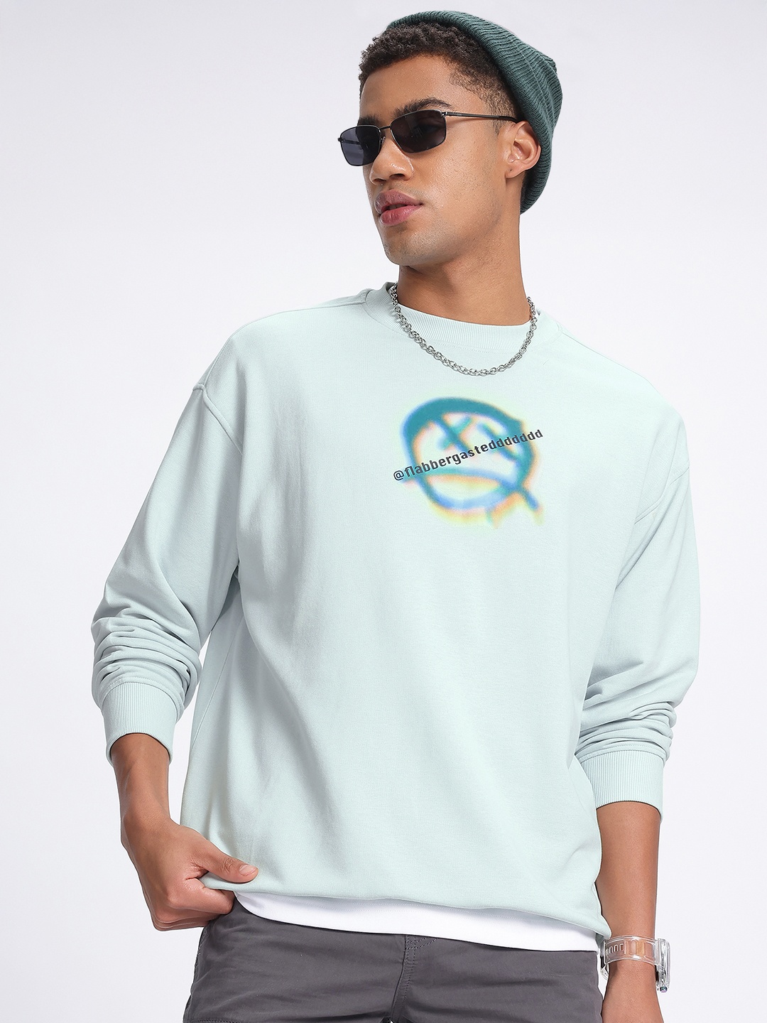 glitchez Outstanding Graphics Drop-Shoulder Sleeves Oversized Fleece Sweatshirt, Sea green
glitchez Outstanding Graphics Drop-Shoulder Sleeves Oversized Fleece Sweatshirt, Sea green