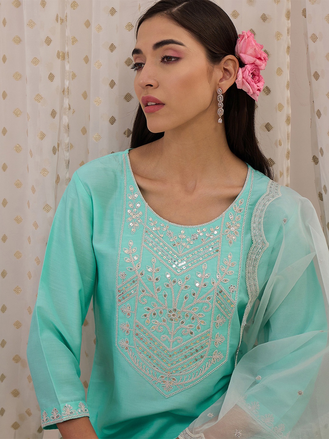 Indo Era Floral Embroidered Sequinned Straight Kurta With Trousers & Dupatta, Blue
Indo Era Floral Embroidered Sequinned Straight Kurta With Trousers & Dupatta, Blue