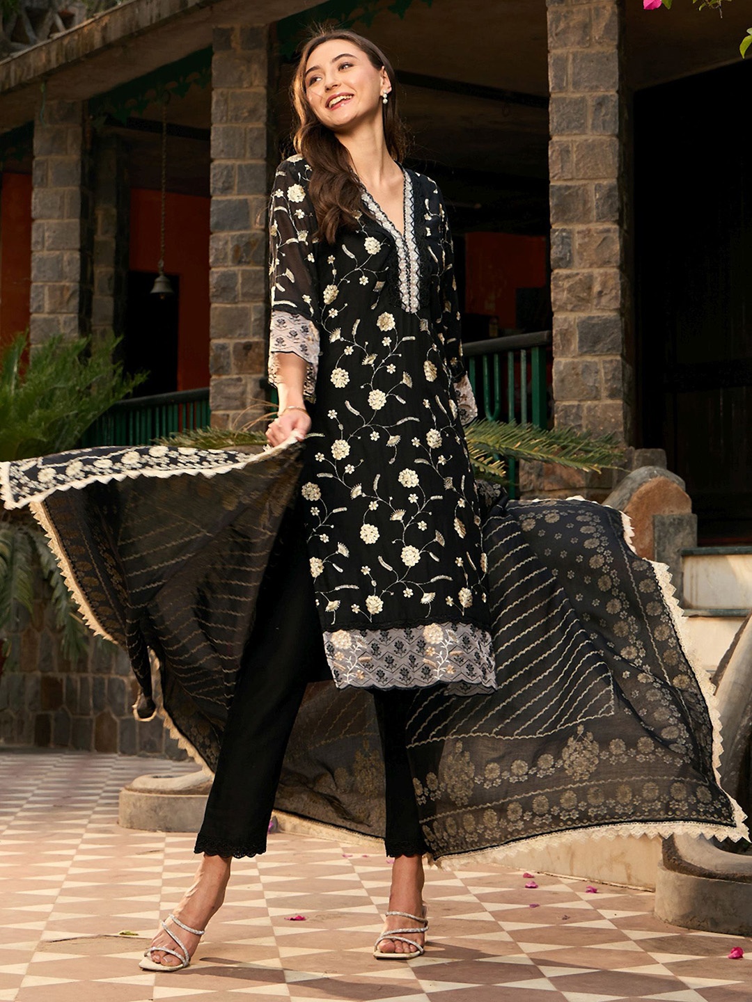 Indo Era Floral Embroidered Pure Cotton Straight Kurta With Trousers & Dupatta, Black
Indo Era Floral Embroidered Pure Cotton Straight Kurta With Trousers & Dupatta, Black