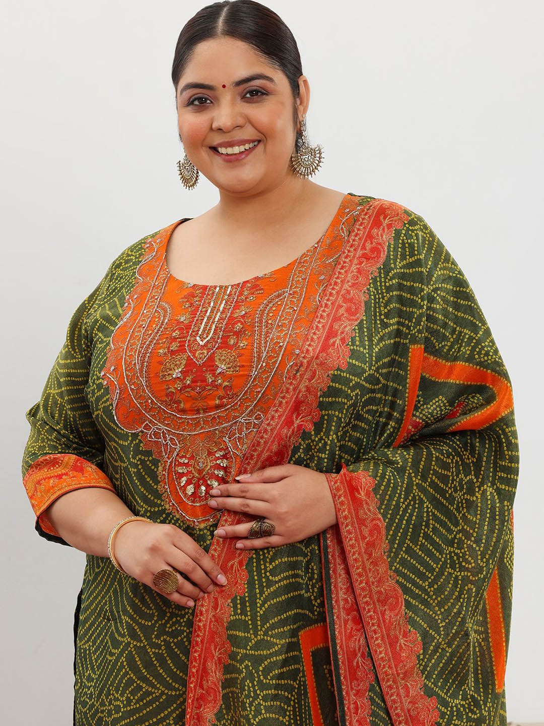 EXTRA LOVE BY LIBAS Plus Size Bandhani Printed Straight Kurta with Trousers & Dupatta, Green
EXTRA LOVE BY LIBAS Plus Size Bandhani Printed Straight Kurta with Trousers & Dupatta, Green