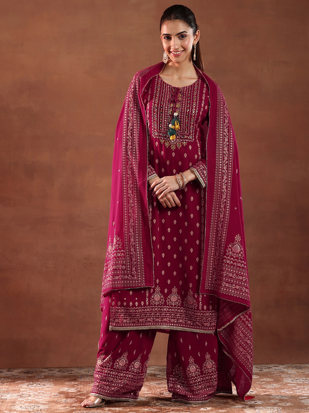 Libas Floral Printed Thread Work Georgette Straight Kurta With Palazzo & Dupatta, Pink
Libas Floral Printed Thread Work Georgette Straight Kurta With Palazzo & Dupatta, Pink