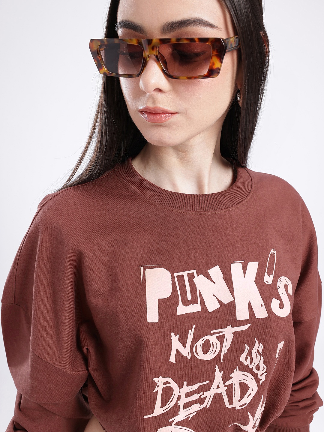 glitchez Street Touch Typography Printed Cotton Terry Oversized Boxy Fit Crop Sweatshirt, Brown
glitchez Street Touch Typography Printed Cotton Terry Oversized Boxy Fit Crop Sweatshirt, Brown