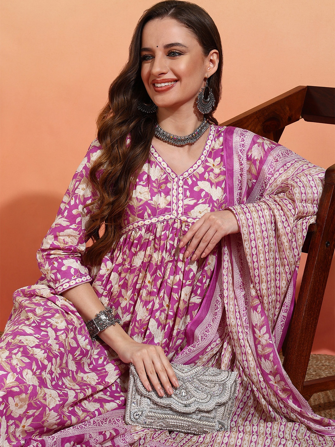 Anouk Floral Printed Regular Pure Cotton Anarkali Kurta with Trousers & Dupatta, Purple
Anouk Floral Printed Regular Pure Cotton Anarkali Kurta with Trousers & Dupatta, Purple