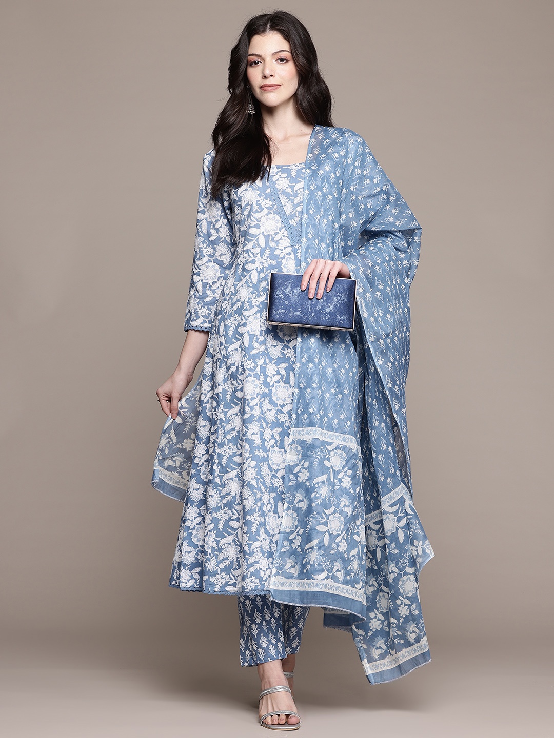 R RANAK CREATION Floral Printed Pure Cotton Kurta with Palazzos & With Dupatta, Blue
R RANAK CREATION Floral Printed Pure Cotton Kurta with Palazzos & With Dupatta, Blue