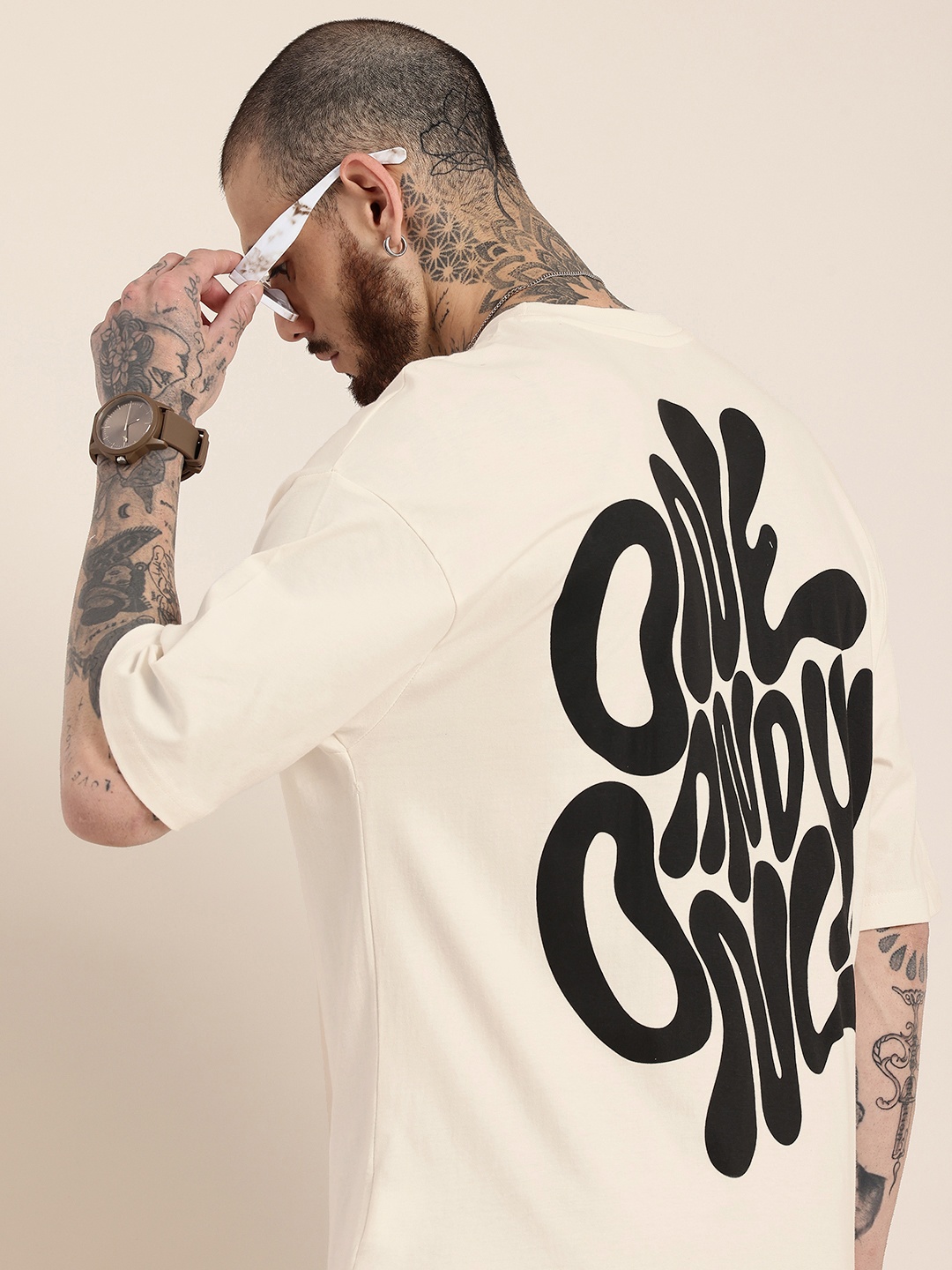 HERE&NOW Typography Printed Drop-Shoulder Sleeves Oversized Fit Pure Cotton T-shirt, Off white
HERE&NOW Typography Printed Drop-Shoulder Sleeves Oversized Fit Pure Cotton T-shirt, Off white