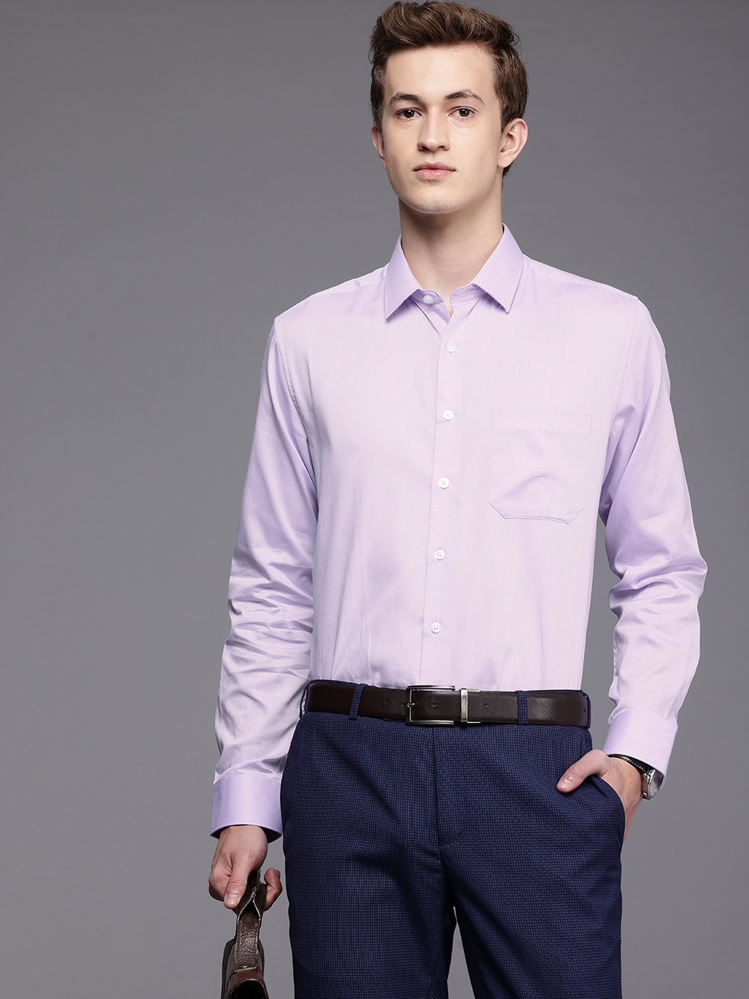 Louis Philippe Slim Fit Opaque Self Design Textured Pure Cotton Formal Shirt, Purple
Louis Philippe Slim Fit Opaque Self Design Textured Pure Cotton Formal Shirt, Purple