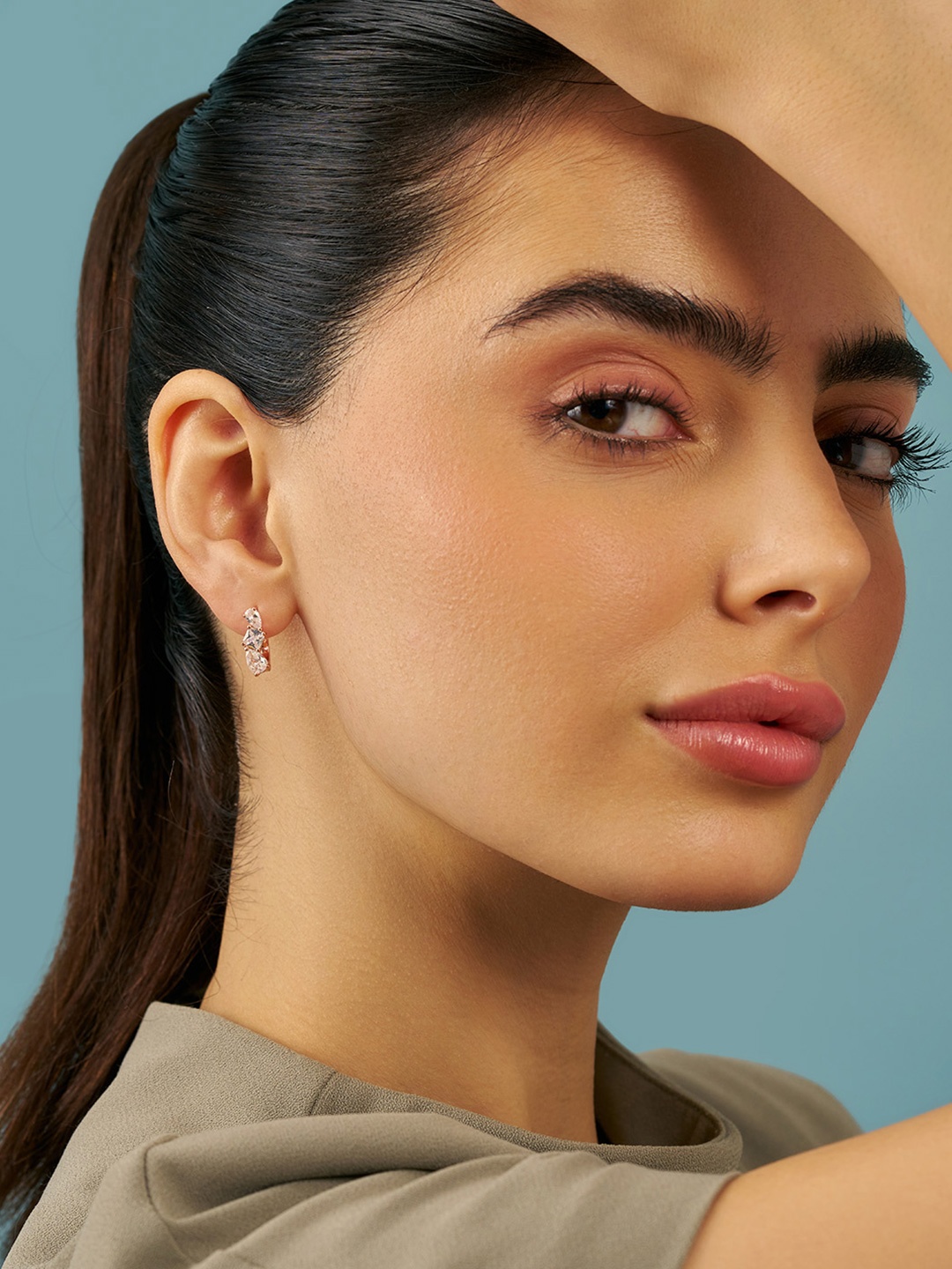 Kushal's Fashion Jewellery Sterling Silver Zircon Rose Gold-Plated Hoop Earrings
Kushal's Fashion Jewellery Sterling Silver Zircon Rose Gold-Plated Hoop Earrings