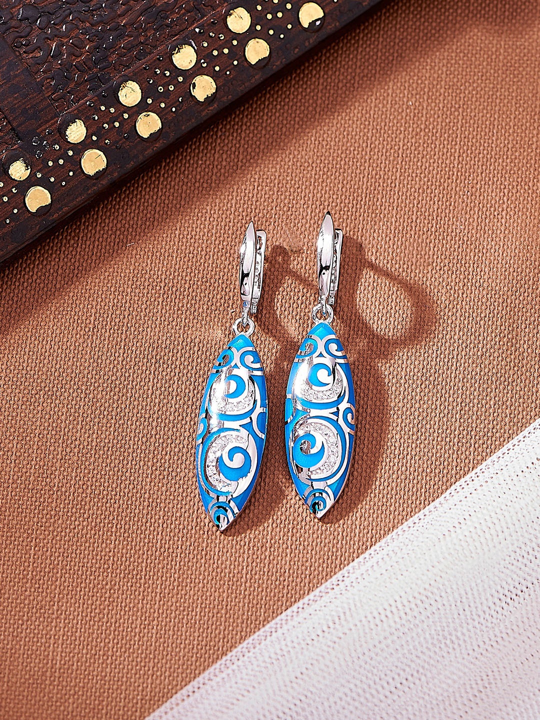 Nipura 925 Sterling Silver Rhodium-Plated Cubic Zirconia Studded Enchanted Drop Earrings
Nipura 925 Sterling Silver Rhodium-Plated Cubic Zirconia Studded Enchanted Drop Earrings
