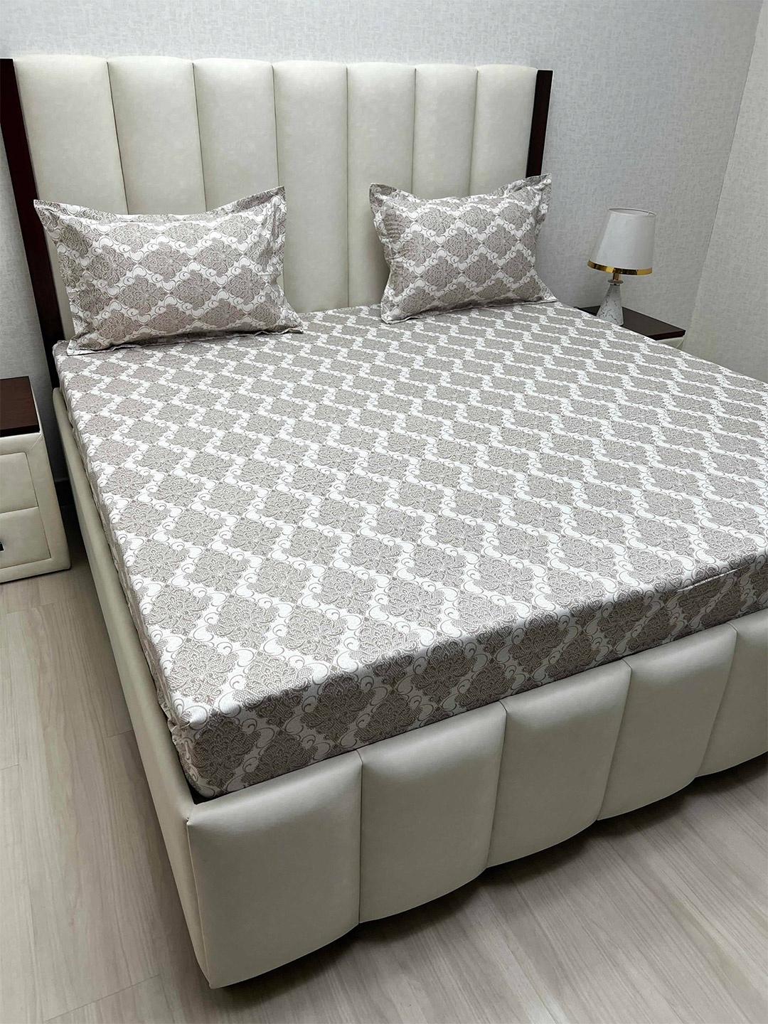 Pure Decor Brown & White Ethnic Motifs 300 TC Queen Bedsheet with 2 Pillow Covers
Pure Decor Brown & White Ethnic Motifs 300 TC Queen Bedsheet with 2 Pillow Covers
