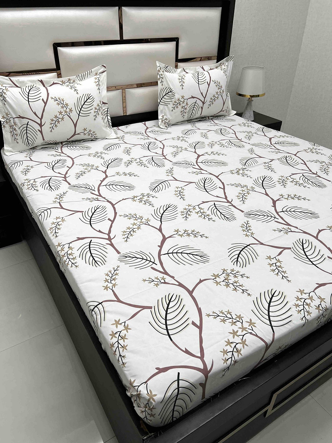 Pure Decor Queen Size Double Bed Bedsheet With 2 Pillow Covers 2.28 m x 2.54 m, White
Pure Decor Queen Size Double Bed Bedsheet With 2 Pillow Covers 2.28 m x 2.54 m, White