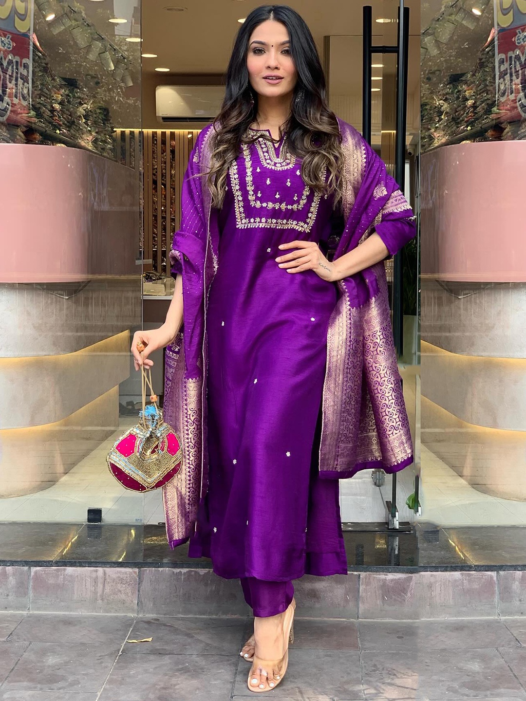 Anni Designer Women Embroidered Regular Kurta with Trousers & With Dupatta, Purple
Anni Designer Women Embroidered Regular Kurta with Trousers & With Dupatta, Purple