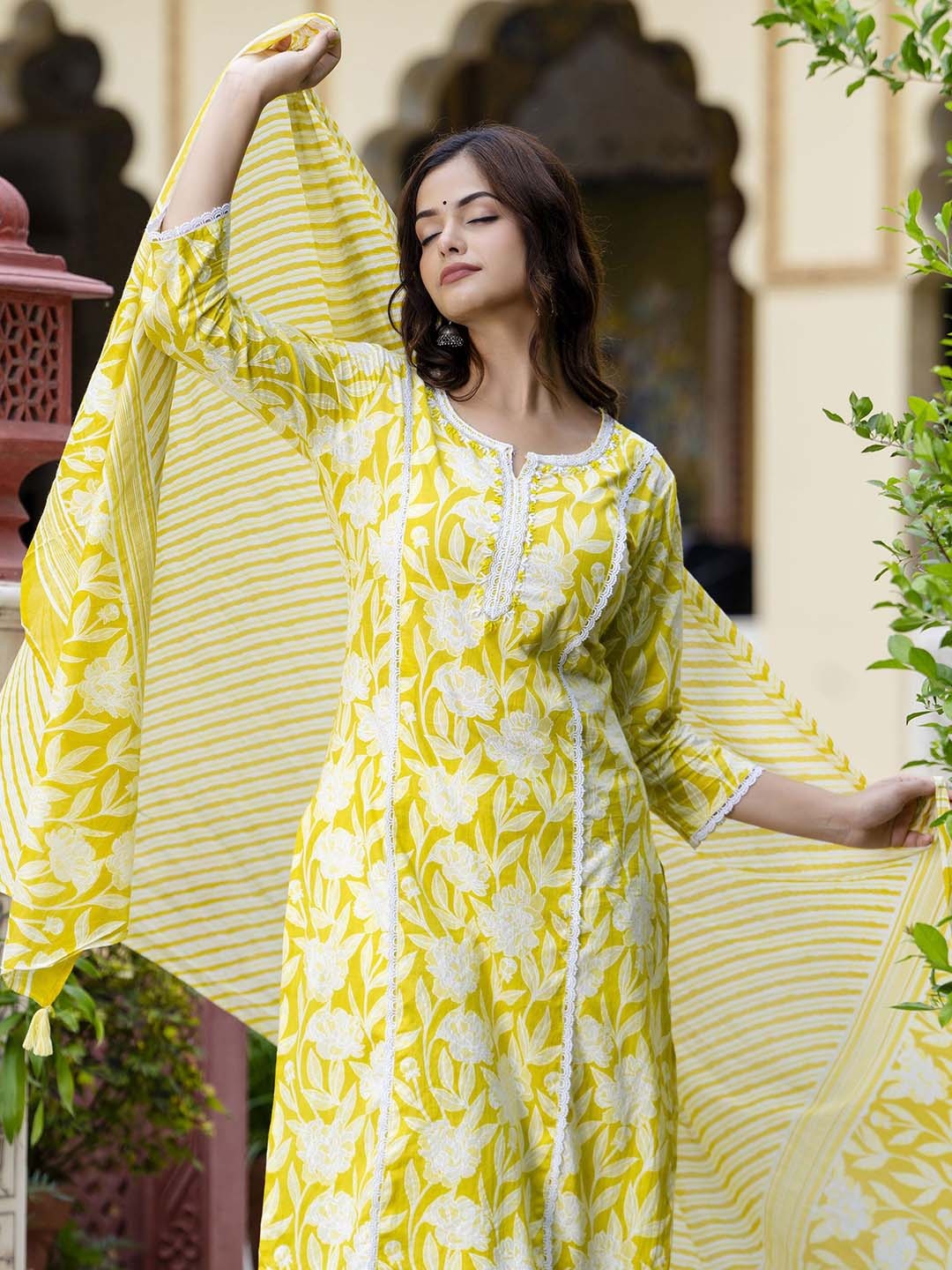 EthniFlair Women Floral Embroidered Regular Aari Work Pure Cotton Kurta with Pyjamas & With Dupatta, Yellow
EthniFlair Women Floral Embroidered Regular Aari Work Pure Cotton Kurta with Pyjamas & With Dupatta, Yellow