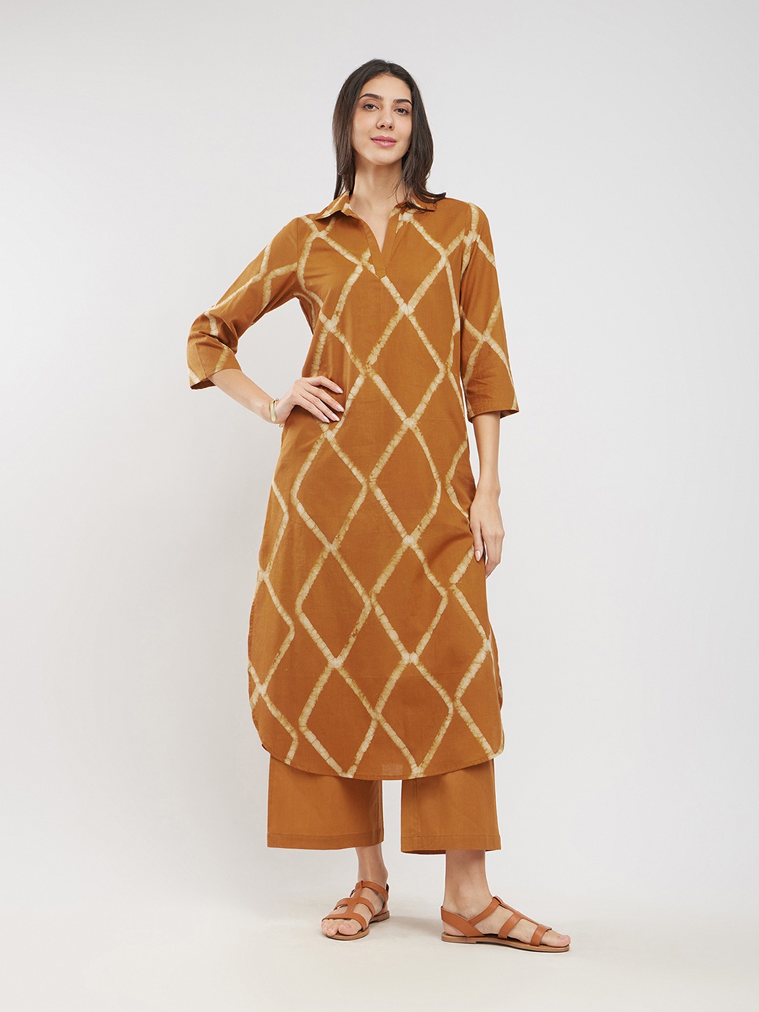 Pink Fort Women Printed Regular Pure Cotton Kurta with Trousers, Mustard
Pink Fort Women Printed Regular Pure Cotton Kurta with Trousers, Mustard