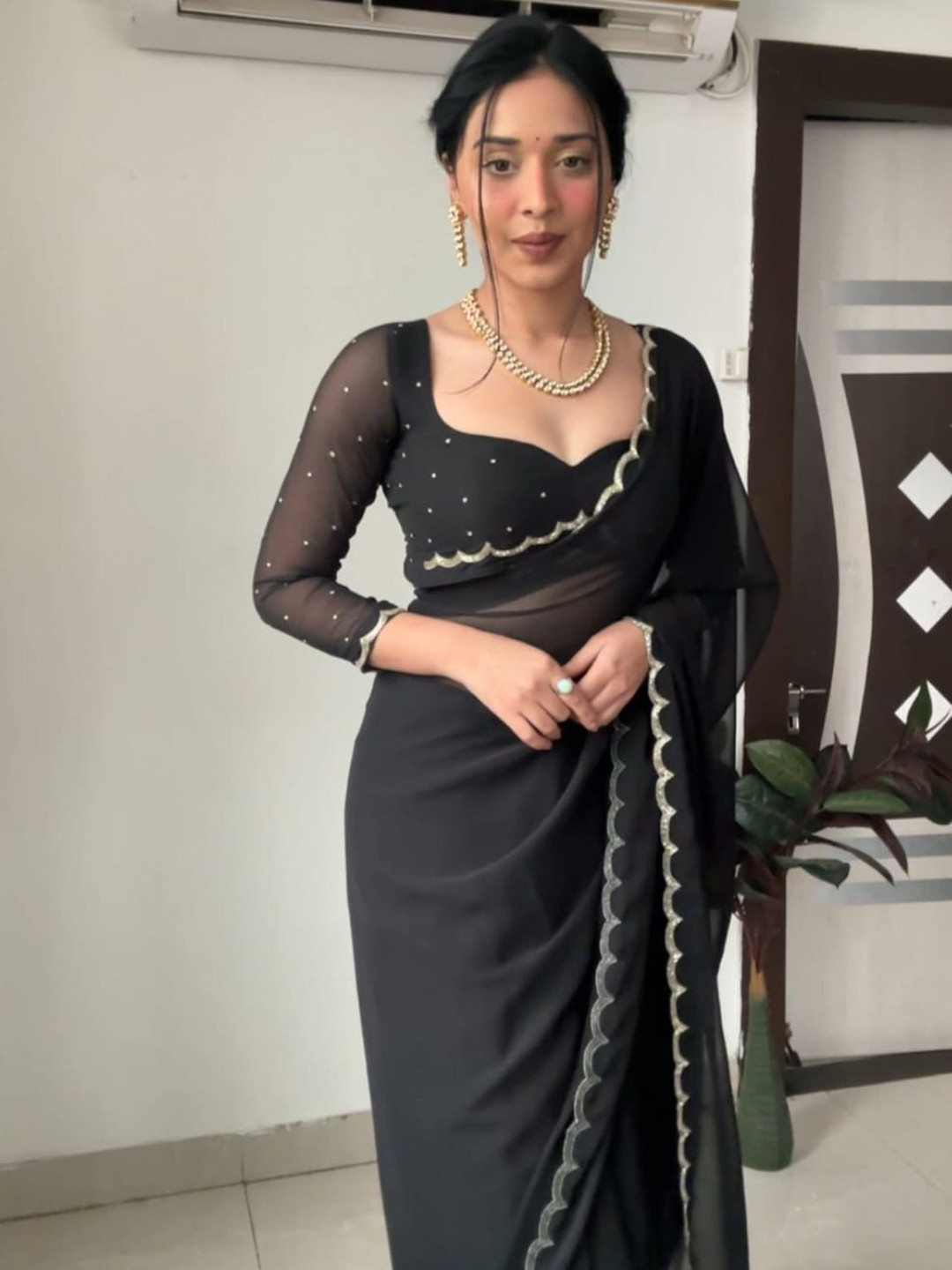 Jinal & Jinal Sequinned Pure Georgette Saree, Black
Jinal & Jinal Sequinned Pure Georgette Saree, Black