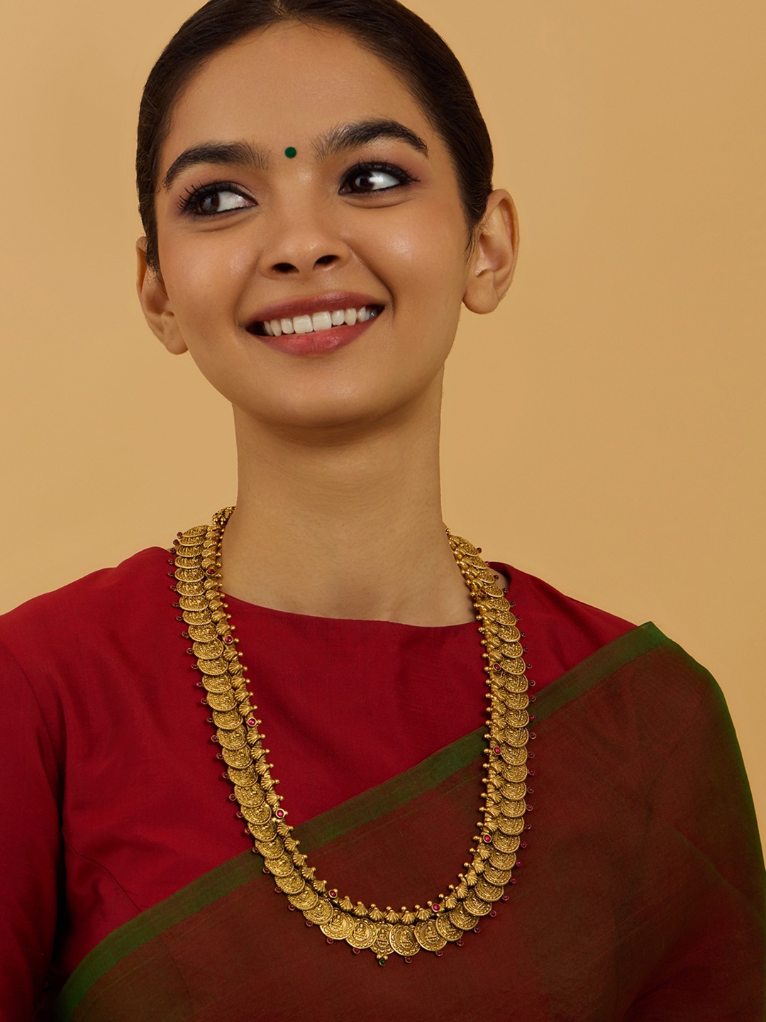 Kushal's Fashion Jewellery 92.5 Pure Silver Gold-Plated Stone Studded Temple Necklace
Kushal's Fashion Jewellery 92.5 Pure Silver Gold-Plated Stone Studded Temple Necklace