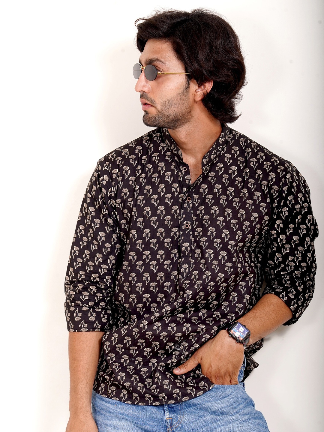 The Kurta Studio Floral Printed Mandarin Collar Pure Cotton Straight Short Kurta, Black
The Kurta Studio Floral Printed Mandarin Collar Pure Cotton Straight Short Kurta, Black